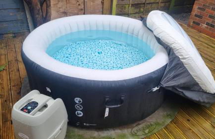 Beautiful, Peaceful, 5 Bedroom home with Hot Tub! - Foto 8