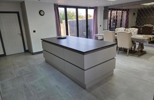 3 bedrooms - for families and contractors - lovely home - Foto 22