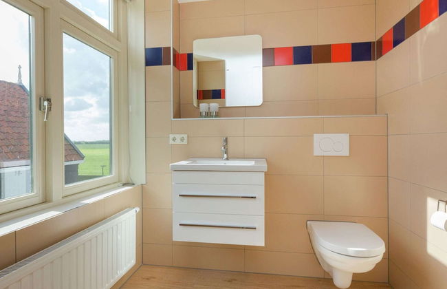 Scenic Holiday Home in Oostkapelle near Beach - Photo 8