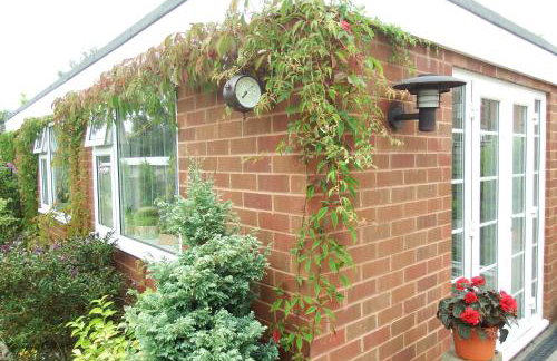 Cannock Chase Guest House Self Catering incl all home amenities & private entrance - Foto 3