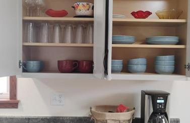 5 blocks from the hospital! - Foto 7