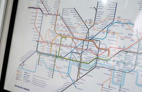 Picasso's Place Liverpool Apt Sleeps 9 - Foto 31