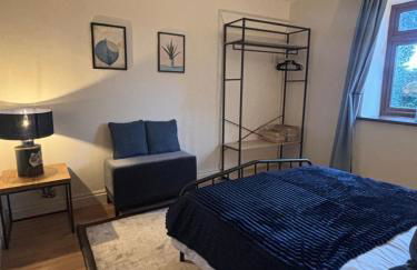 Courtyard House- Luxury Holiday House with floodlit Tennis court - Foto 30