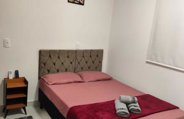 Studio Bem localizado, WIFI Rápido, Ar Condicionado e Estacionamento 1 - Photo 14