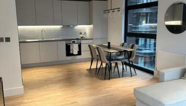Stylist 2 Bedroom Apartment in Central London - Foto 3, stove, dishwasher, pet friendly, minibar