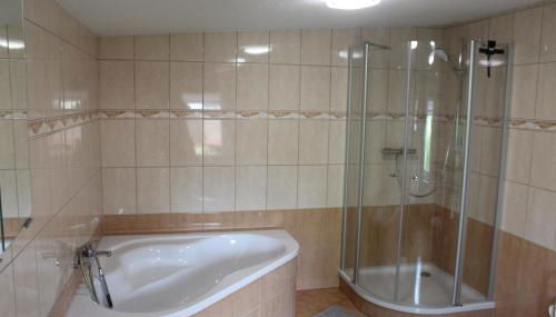 modernisierte Wohnung, zentral gelegen in historischer Altstadt - Foto 5