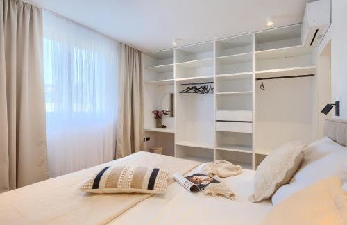 Villa San Zusto, 1600 m2 plot area, heated pool with hydromassage zone - Foto 16