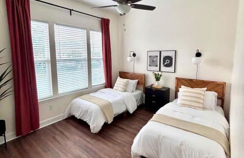 The Harmony Suite Near UF Shands & Downtown - Photo 4