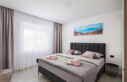 Luxury Apartment Lorena - Private Heated Pool - - Photo 27