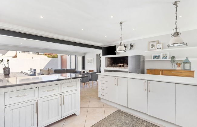 8 on Nivenia - Foto 29