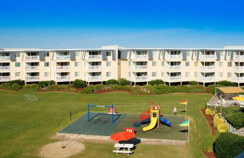 First-Floor Condo Steps from the Beach with Shared Pools, Hot Tub, Game Room - Foto 20