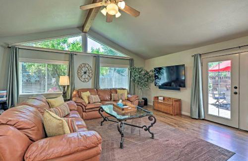 Pet-Friendly Flagstaff Home with Mountain View - Foto 4