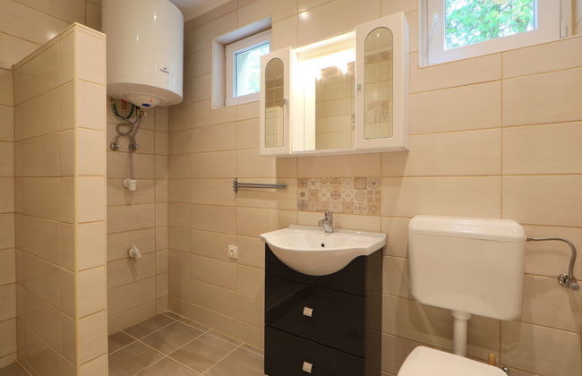 2 bedroom House in Balatonszárszó with garden and terrace - Photo 11