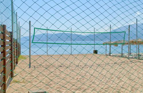 Epipleon Luxury Suites -102- Δωμάτιο 45τμ με βεράντα 35τμ μπροστά στη θάλασσα - Foto 11