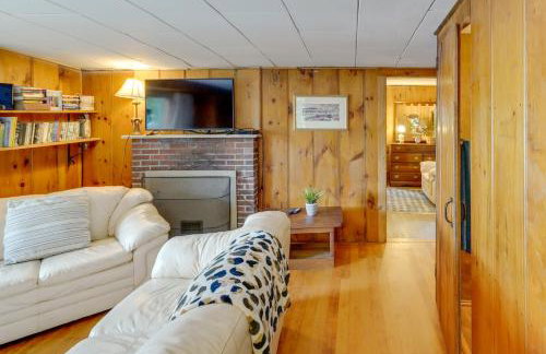 Rustic Berkshires Cottage at Lake Buel with Kayaks! - Foto 7