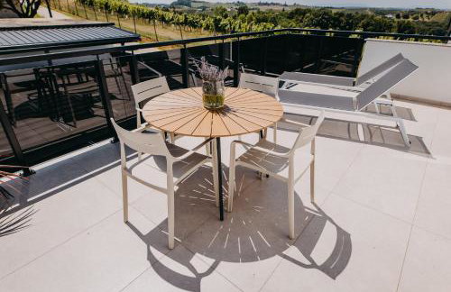 Novak Home - Luxury villa with indoor pool & sauna - Photo 51