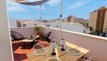 Duplex with private Rooftop and views - Foto 1