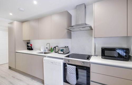 Modern 2 Bedroom Apartments Town Centre Camberley - Foto 45