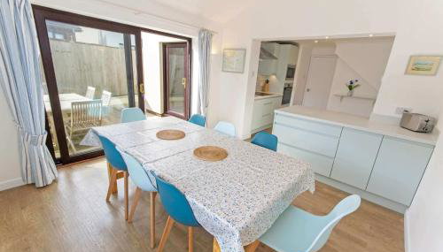 Rockpool Sleeps 8 Seaside Retreat Walk to Beach - Foto 3, Other