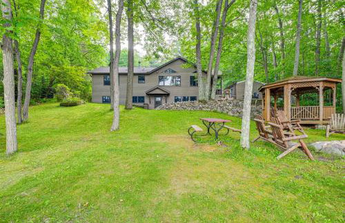 Lakefront Home with Private Beach in Rhinelander! - Foto 29