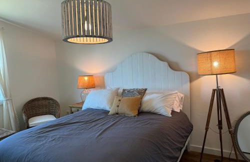 Ocean and Sunset Views - Cliff Side Cottage - Foto 13