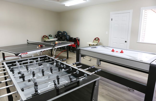 Stunning 8 bedroom 6 bathroom Pool Home - Foto 29