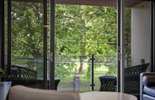 Stunning Penthouse Double King Suite on Butler Street with rooftop deck and free off street parking - Foto 50