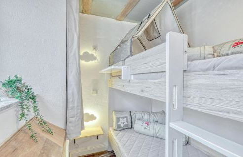 Gorgeous Home In Irrhausen With Wifi - Foto 5