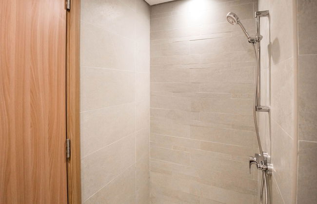 Easygo- STU in Lavish com Azizi Riv9,08 - Photo 8