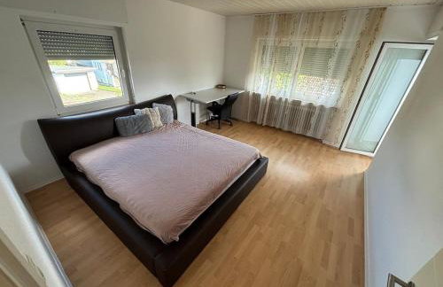 Cozy and Modern Apartment Your Home Away from Home - Foto 13