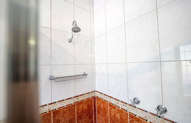 Birds 'n' Bloom Cottages - Photo 68