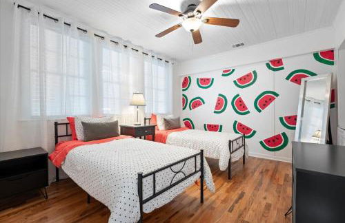 Summertime Home For 8, Fast Ev ChargerPets Fenced Yard - Foto 2