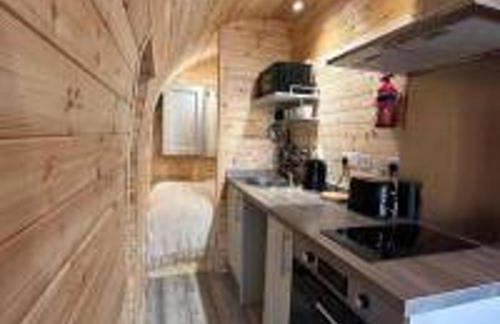 Foundry Farm Arch- pod inspired home - Photo 3
