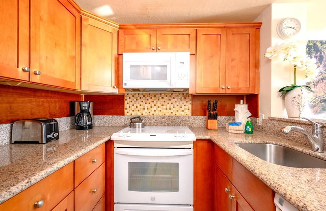 NEW KBM Resorts FREE CAR Napili Point Oceanfront 1-Bedroom Condo with Luxury Amenities NAP-B13 - Foto 139
