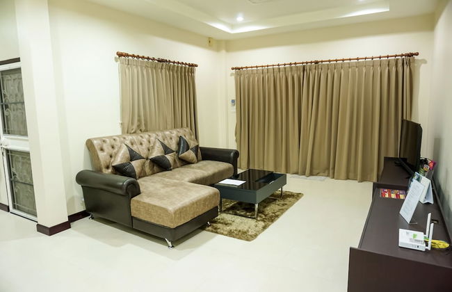 Family Villa Iona with Private Pool - Photo 22