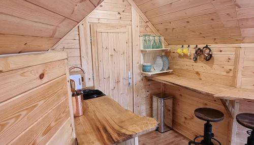 Tree Top Cabin with Private Hot Tub - Foto 4