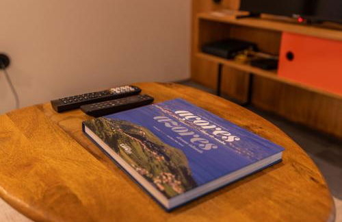 Caloura Suite - Photo 24