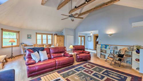 Hot Tub, Sauna, Fireplace, Dock! Lake Honor Cabin - Foto 5