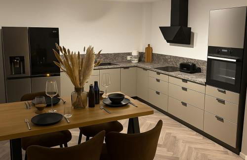Fjord Stay - Penthouse mit Whirlpool in Kiel - Free Park - 24-7 Check in - "Stockholm" - Foto 6