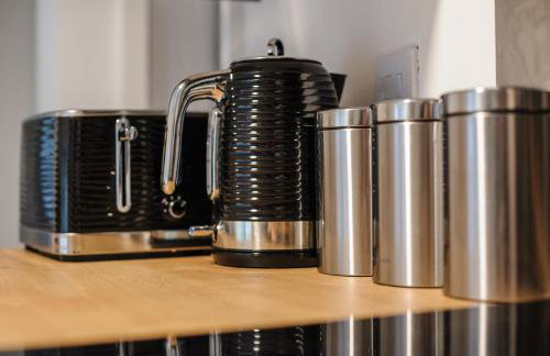 Donington Cottage Apt 4 - Photo 11