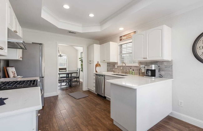 Home Pool 15 Minutes from DFW Airport - Foto 8