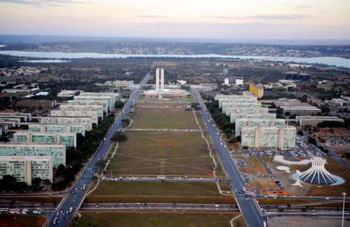 Lindo Flat temático - Asa Sul 913 apartamento - self checkin - garagem - Portaria 24h - Aeroporto - Rodoviária - Foto 38