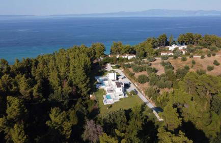 Alessandra Luxury Villas with Private Pools and Jacuzzi - Foto 13
