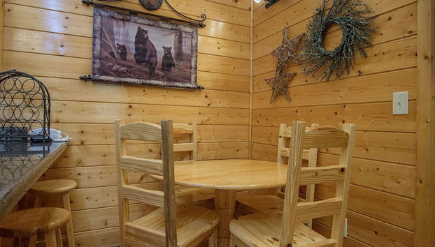 ER228 - Locker's Lodge Great Location - Close To Town! 1 Bedroom Cabin by RedAwning - Foto 4, Servicio de comidas en la habitación