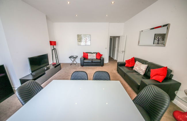 Breck Blackpool - Photo 52