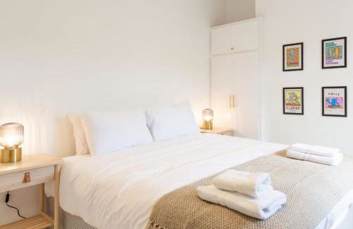 Bright & Airy 2BD - 10 mins walk to Chelt Centre! - Photo 26