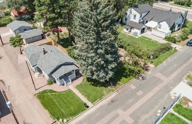 Couple's Mountain Getaway Close to Everything! - Foto 38