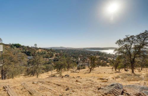 Water Views and Decks Spacious La Grange Retreat - Foto 26