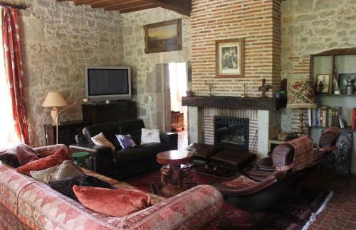 Grande maison en pierre de taille avec piscine, sauna et jacuzzi - Foto 20