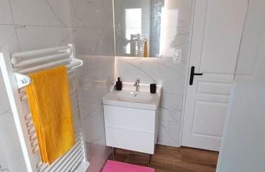 Maison individuelle, à 5 km du Puy du Fou - Photo 4